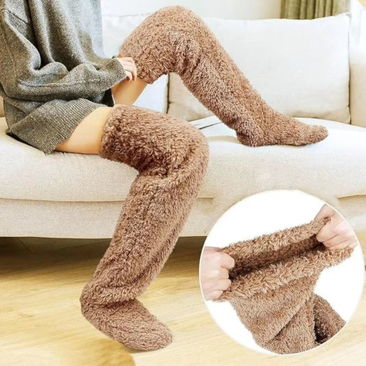 ❄️ Super soft plush socks, warm and comfortable, a must-have at home!