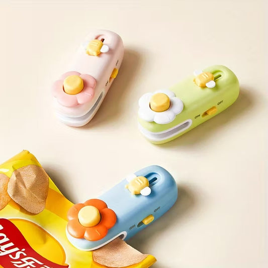 🌸 Flower-shaped portable rechargeable snack sealing tool, a must-have for your home and kitchen.